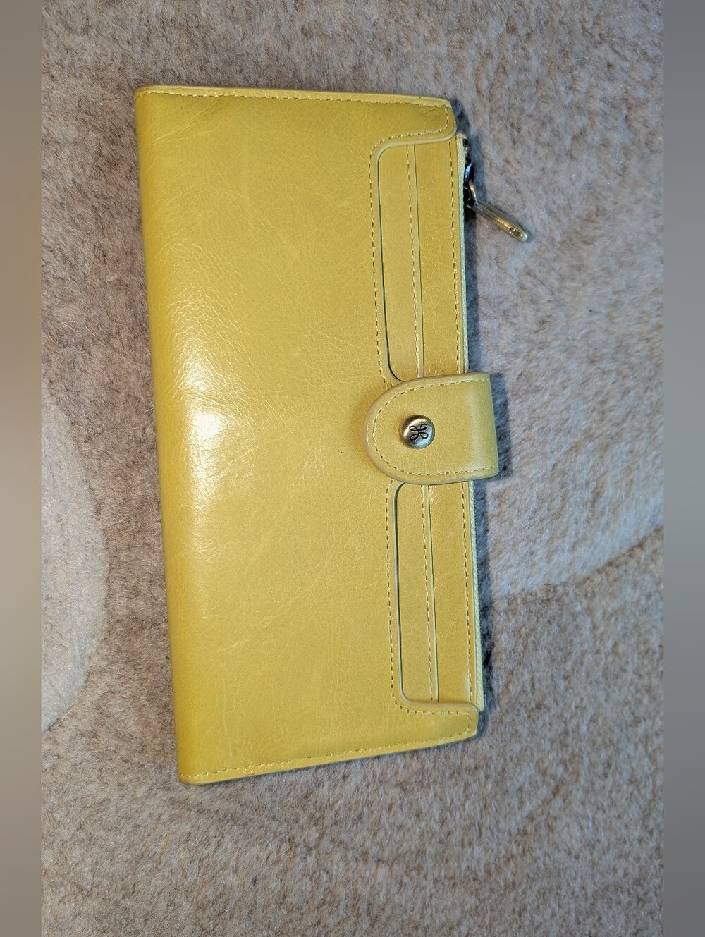 Hobo Sunny Yellow Women's Zip-Closure Wallet - Bright Yellow Leather